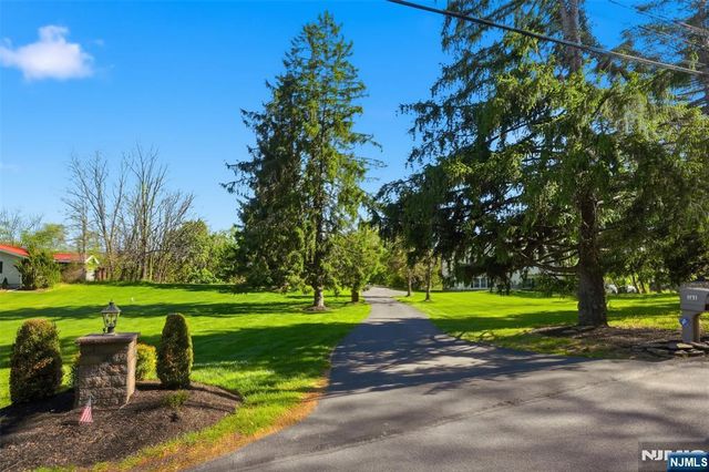 161 West Street, Warwick, NY 10990