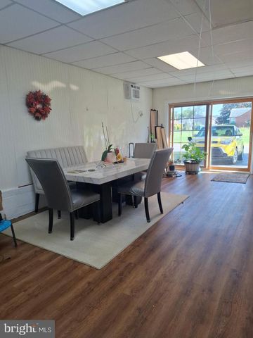 17502 YORK RD, Hagerstown, MD 21740