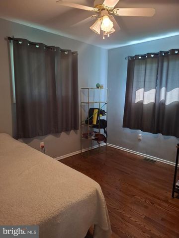 17502 YORK RD, Hagerstown, MD 21740