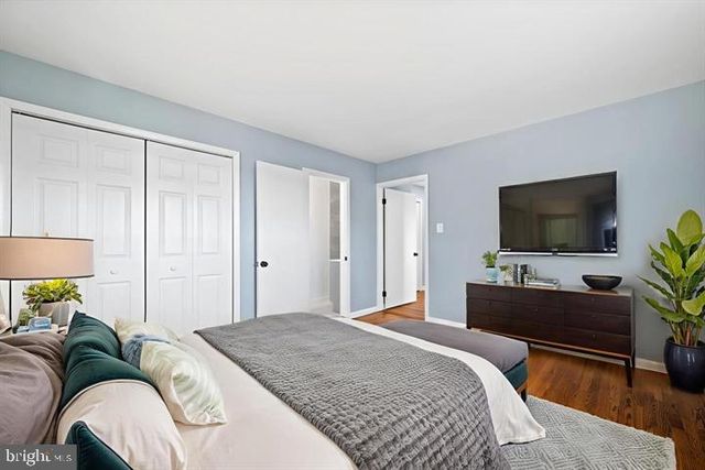 17502 YORK RD, Hagerstown, MD 21740