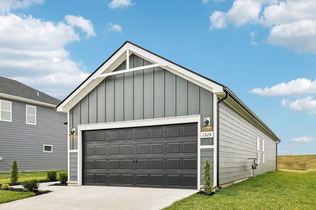 1528 Bear Branch Trace, Columbia, TN 38401