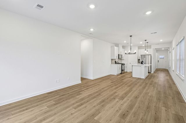 1528 Bear Branch Trace, Columbia, TN 38401