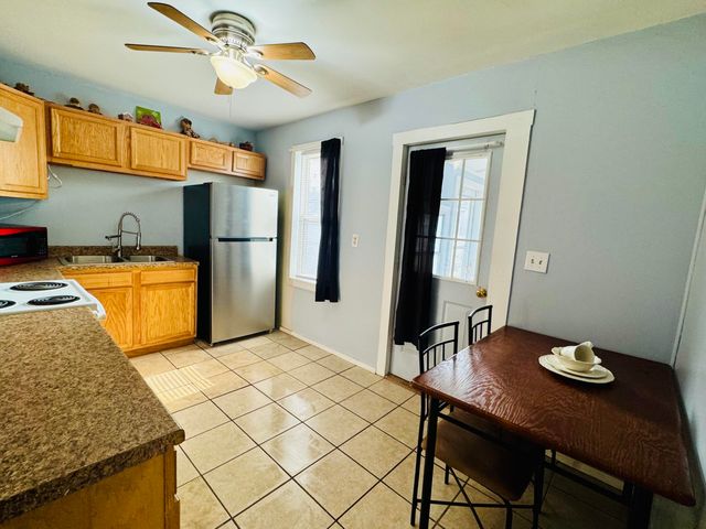 E 319 Hazel ST, Covington, VA 24426