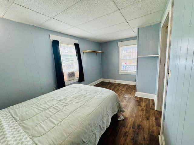 E 319 Hazel ST, Covington, VA 24426