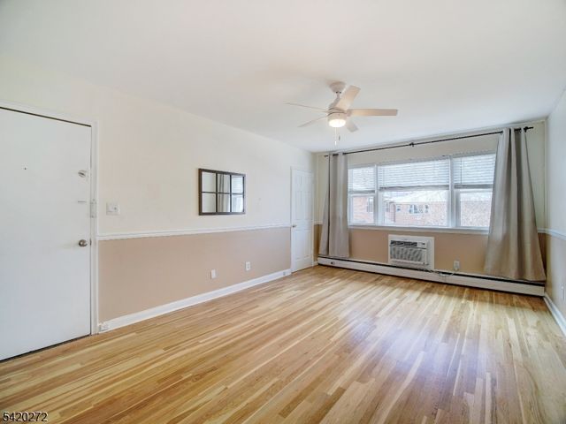 741 Bloomfield Ave A2, Verona Twp., NJ 07044