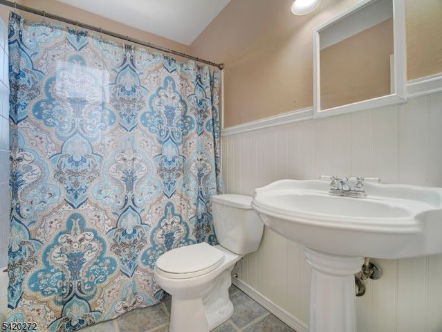 741 Bloomfield Ave A2, Verona Twp., NJ 07044