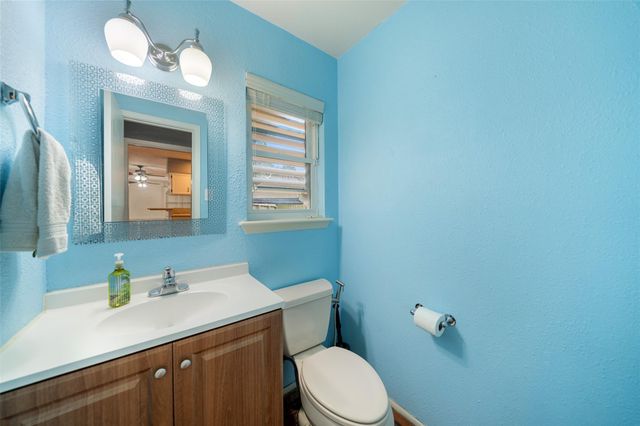 5049 Moultrie Drive, Corpus Christi, TX 78413