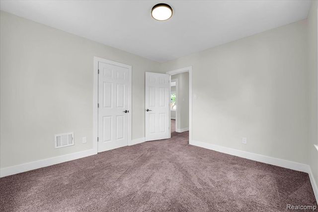 16904 Pierson Street, Detroit, MI 48219