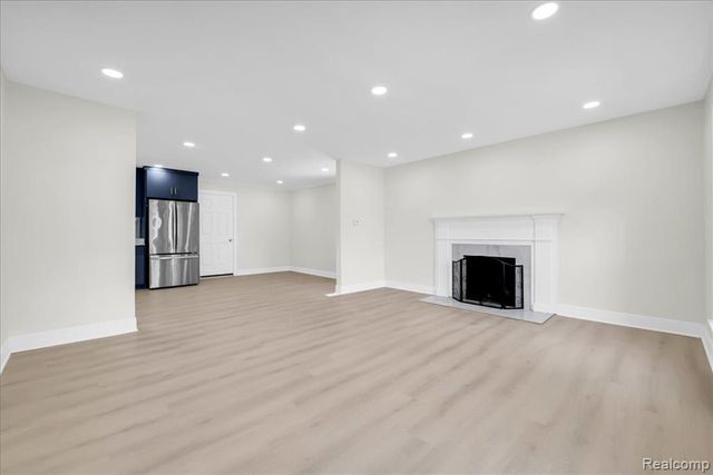 16904 Pierson Street, Detroit, MI 48219