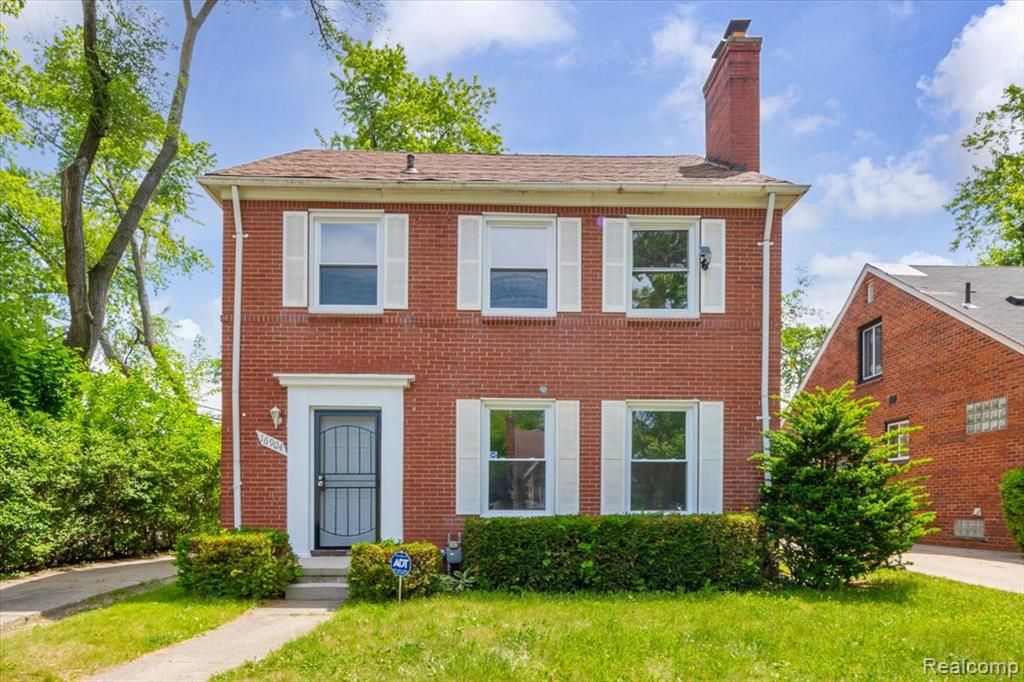 16904 Pierson Street, Detroit, MI 48219