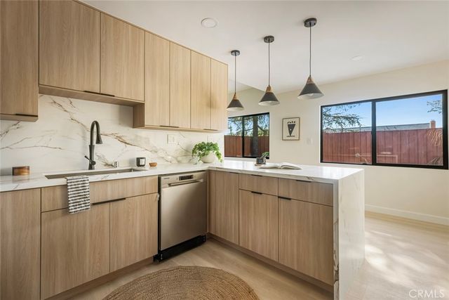 5714 Alder Ridge Drive, La Canada Flintridge, CA 91011