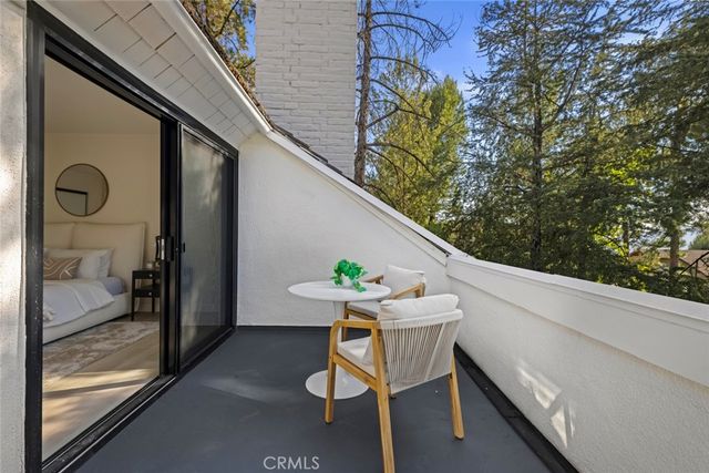 5714 Alder Ridge Drive, La Canada Flintridge, CA 91011