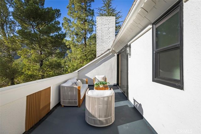 5714 Alder Ridge Drive, La Canada Flintridge, CA 91011