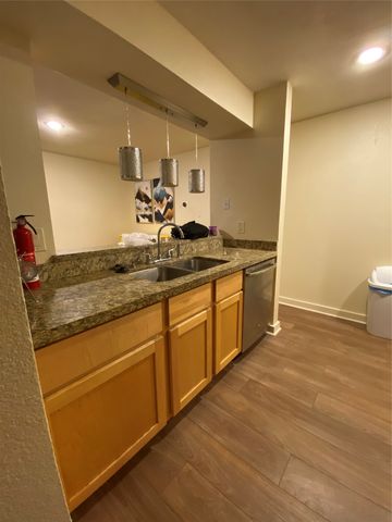 4777 Cedar Springs Road 5B, Dallas, TX 75219