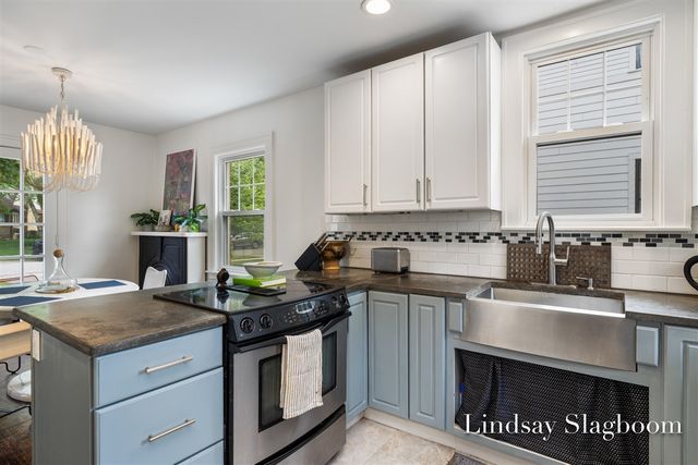 843 Orchard Avenue, East Grand Rapids, MI 49506