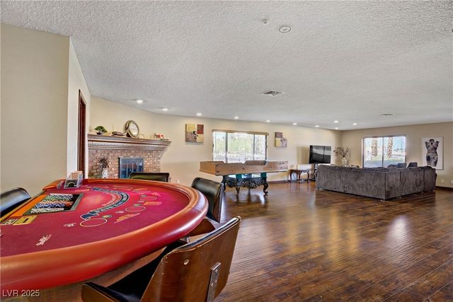 2010 South Buffalo Drive, Las Vegas, NV 89117