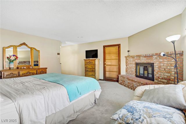 2010 South Buffalo Drive, Las Vegas, NV 89117