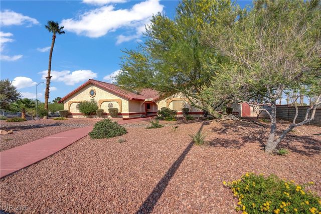 2010 South Buffalo Drive, Las Vegas, NV 89117