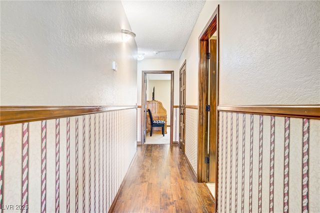 2010 South Buffalo Drive, Las Vegas, NV 89117