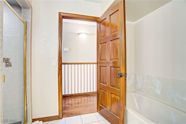 2010 South Buffalo Drive, Las Vegas, NV 89117