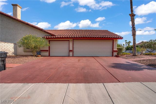 2010 South Buffalo Drive, Las Vegas, NV 89117
