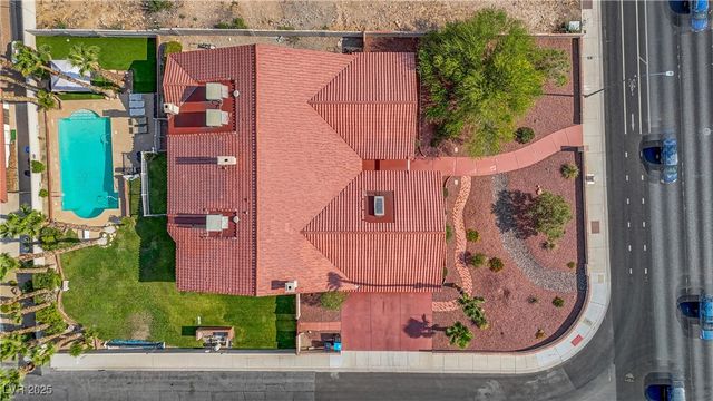 2010 South Buffalo Drive, Las Vegas, NV 89117