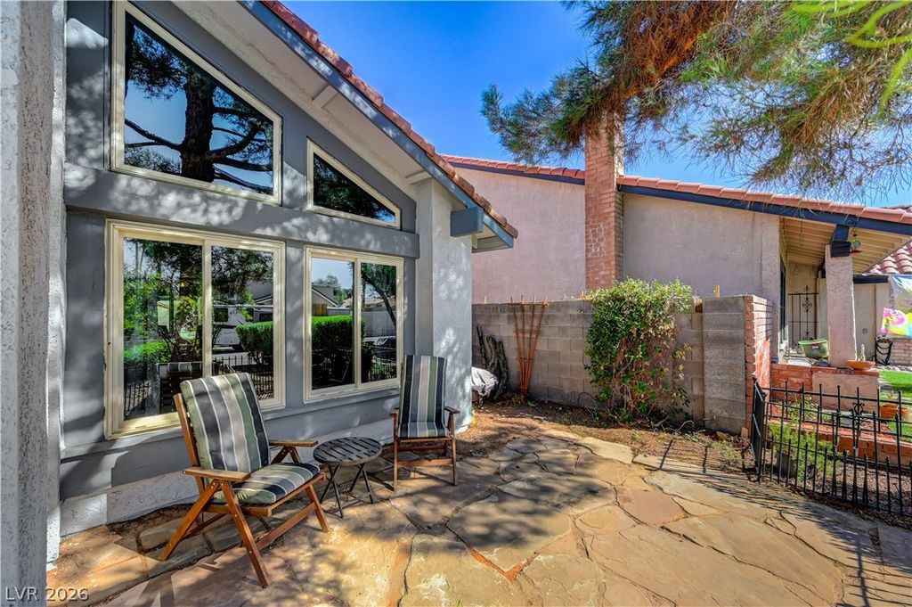 342 Fuente Drive, Henderson, NV 89014 — photo 3