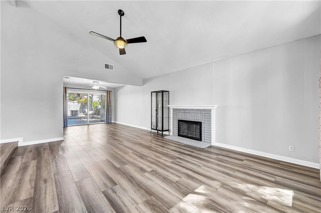 342 Fuente Drive, Henderson, NV 89014 — photo 5