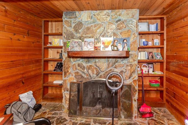 1042 TRYON CIRCLE, Spring Hill, FL 34606
