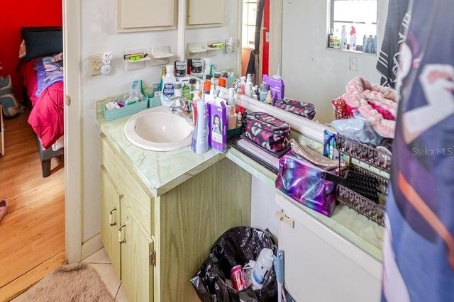 1042 TRYON CIRCLE, Spring Hill, FL 34606