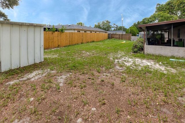 1042 TRYON CIRCLE, Spring Hill, FL 34606