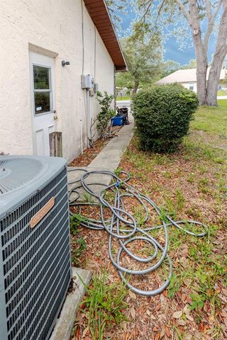 1042 TRYON CIRCLE, Spring Hill, FL 34606