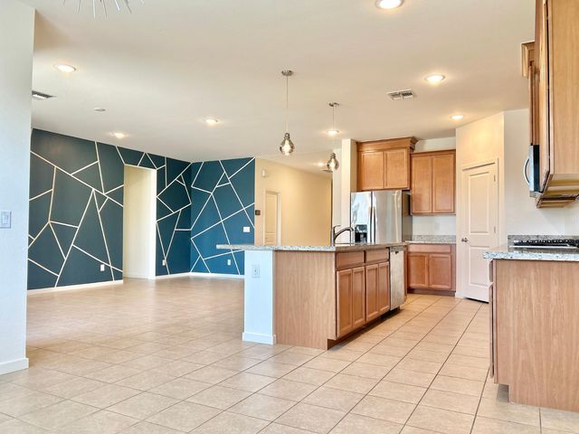 12641 W State Court, Glendale, AZ 85307