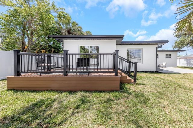 318 MEHLENBACHER ROAD, Belleair, FL 33756