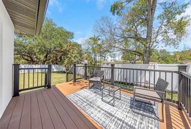 318 MEHLENBACHER ROAD, Belleair, FL 33756