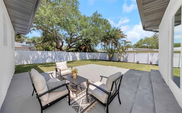 318 MEHLENBACHER ROAD, Belleair, FL 33756