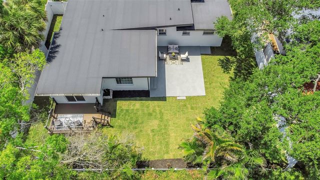 318 MEHLENBACHER ROAD, Belleair, FL 33756