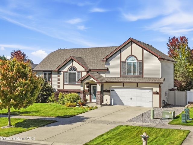1484 E Bobwhite Ln, Post Falls, ID 83854 property photo