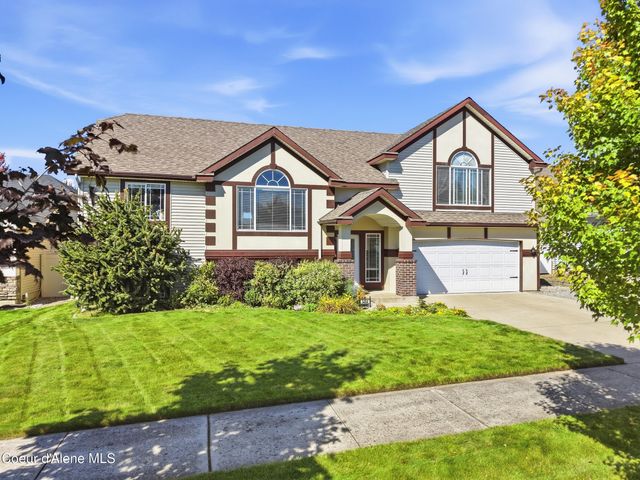 1484 E Bobwhite Ln, Post Falls, ID 83854