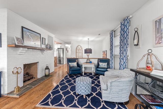 1193 Rebel LN, Goodview, VA 24095