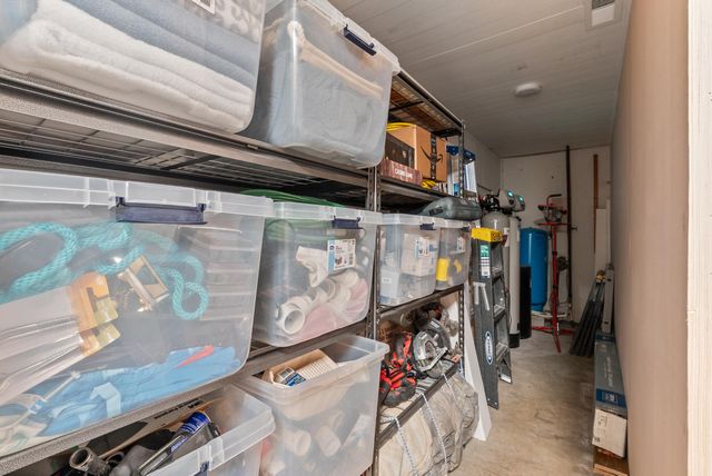 1193 Rebel LN, Goodview, VA 24095