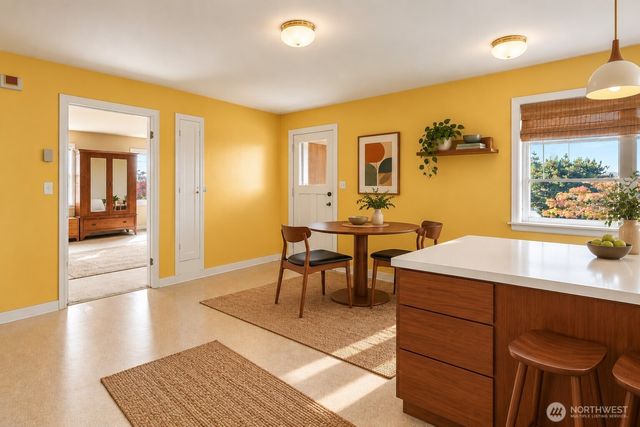 606 Renton Avenue S, Renton, WA 98057