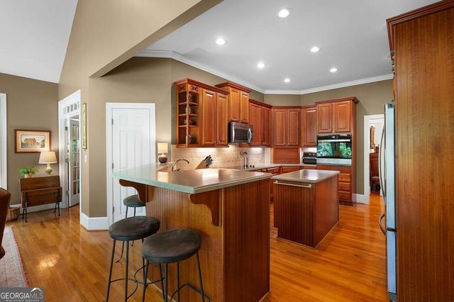 208 Muirfield Way, Jasper, GA 30143