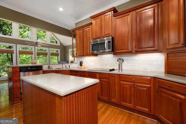 208 Muirfield Way, Jasper, GA 30143