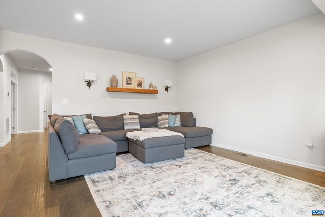 1431 DELPHI LN, Charlottesville, VA 22911