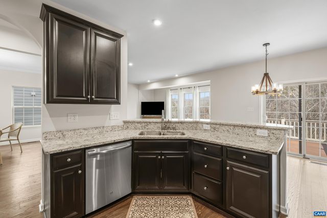 1431 DELPHI LN, Charlottesville, VA 22911