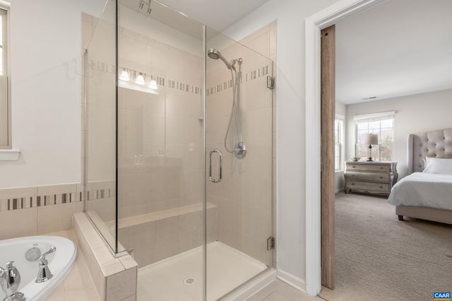 1431 DELPHI LN, Charlottesville, VA 22911