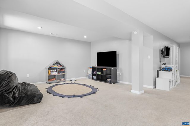 1431 DELPHI LN, Charlottesville, VA 22911