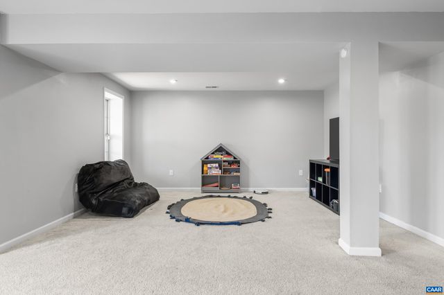 1431 DELPHI LN, Charlottesville, VA 22911