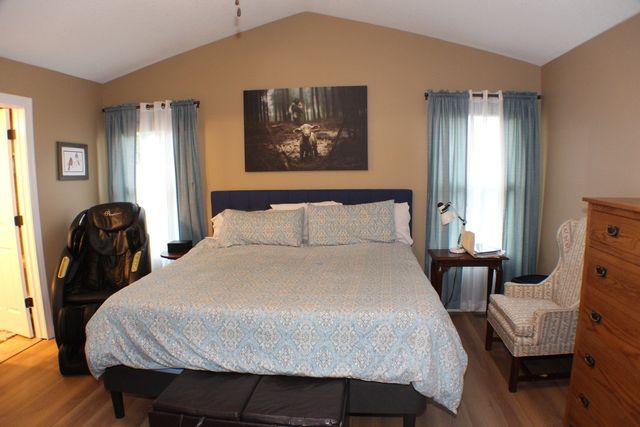 601 N 6th St Circle, Princeton, IA 52768